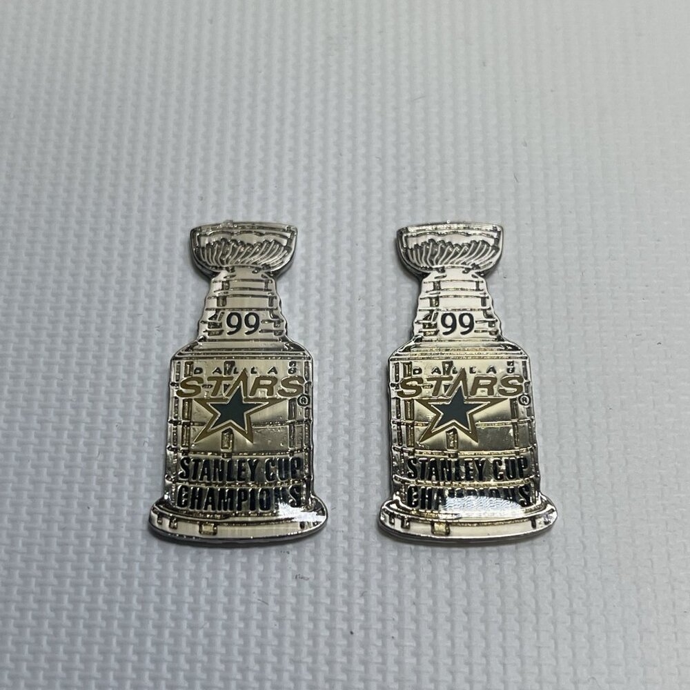 Lot x2 Dallas Stars 99 Stanley Cup  NHL  Logo Lapel Pin Sticky Back New
